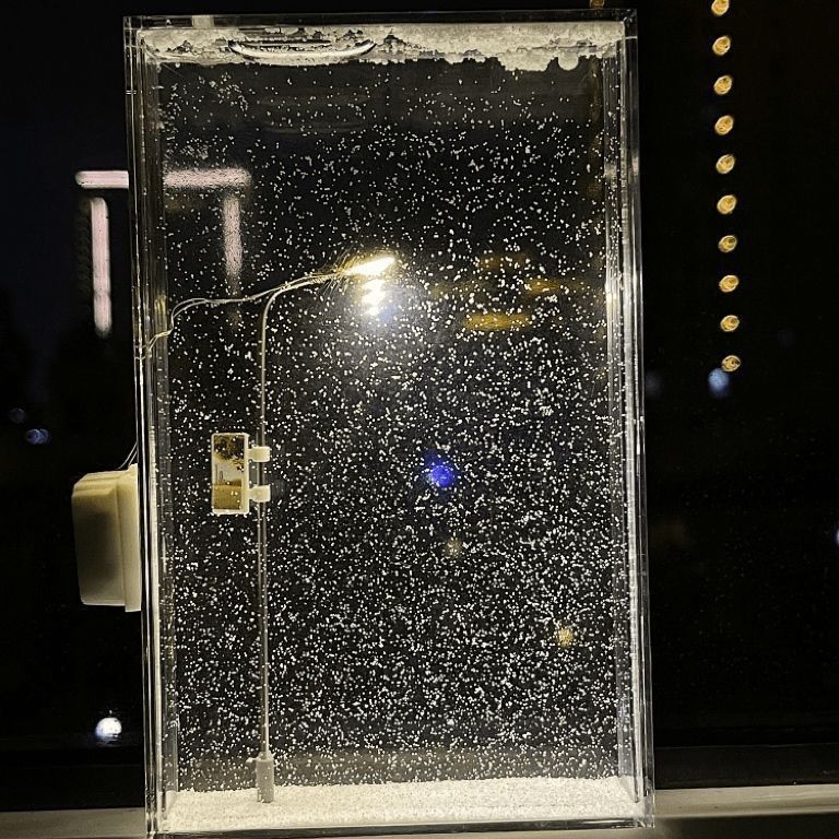 Snowy Night Flowing DIY Nightlight Kit