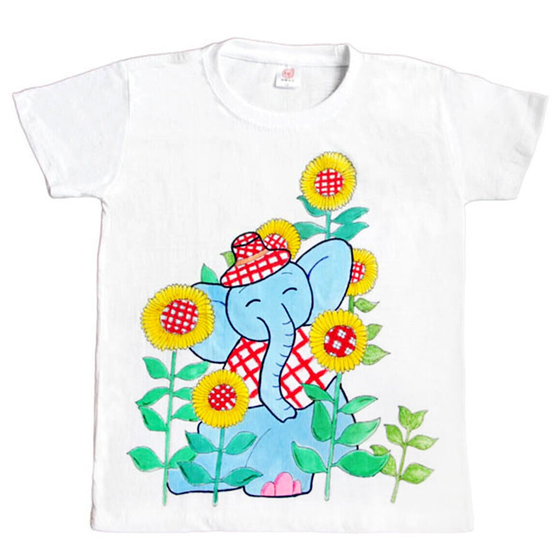 White plain short-sleeved T-shirt